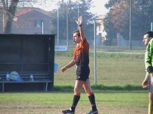 ARBITRO CALCIO