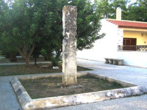 2 Menhir_Aia_della_Corte