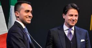 Il Misistro del Lavoro Di Maio Il Premier Giuseppe Conte 