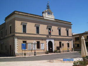 il-municipio-di-san-donaci